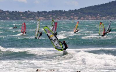 Hyères : Les meilleures conditions de windsurf en Provence-Alpes-Côte d’Azur, France