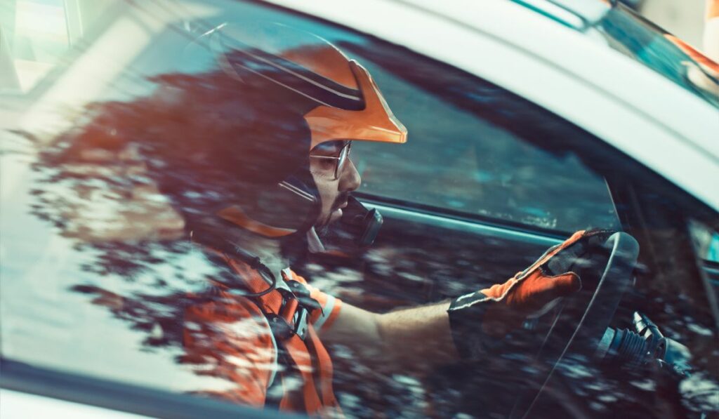 Un pilote de rallye