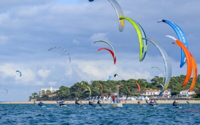 Le paradis du kitesurf : La Dune du Pyla à Arcachon, France