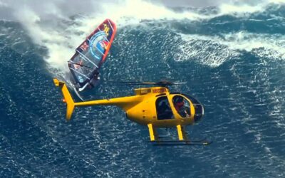 L’ultime épreuve de windsurf : Jaws, Maui, Hawaii